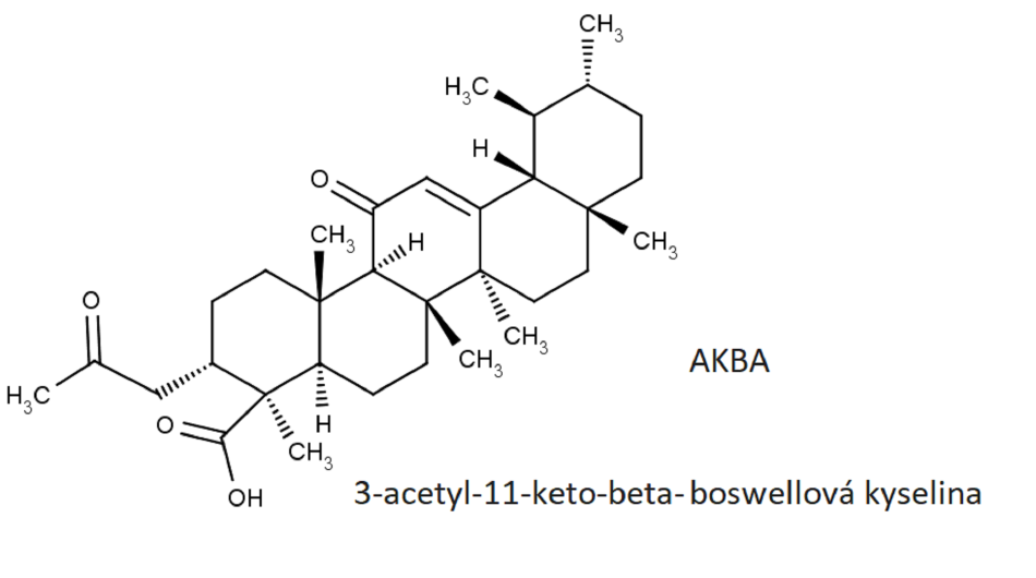 Chemická struktura 3-acetyl-11-keto-beta-boswellové kyseliny, zkráceně AKBA.