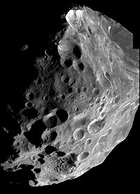 Saturnův měsíc Phoebe